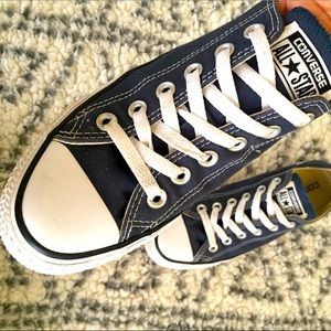 Converse Unisex Low Top shoes
